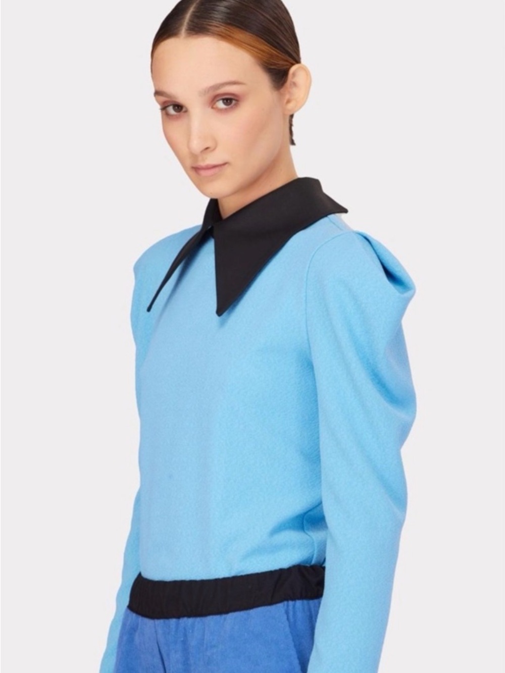 Black-Collar Light Blue Long Sleeve Top